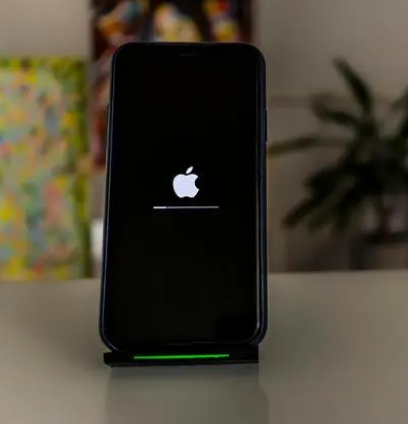 浦江苹果手机维修分享更新iOS 16时卡在滑动升级界面解决办法 