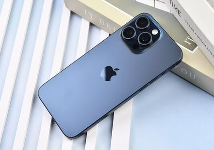 浦江苹果维修点分享iPhone 15 Pro Max屏幕更换全新实操风险 